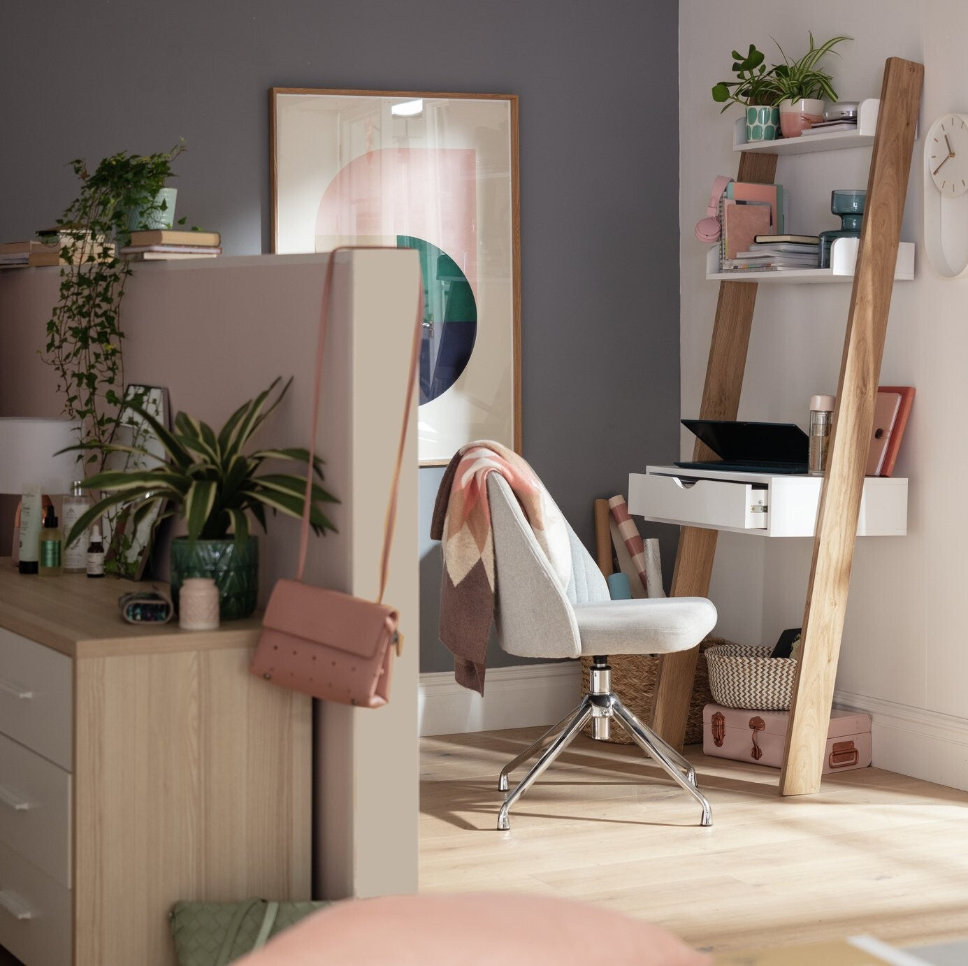 Habitat Ladder Office Desk - White