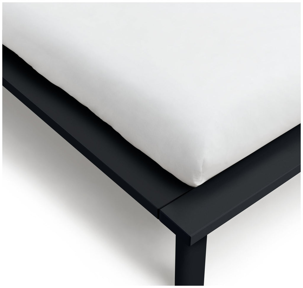 Habitat Akio Kingsize Platform Bed Frame - Black ( B Grade 32618  )