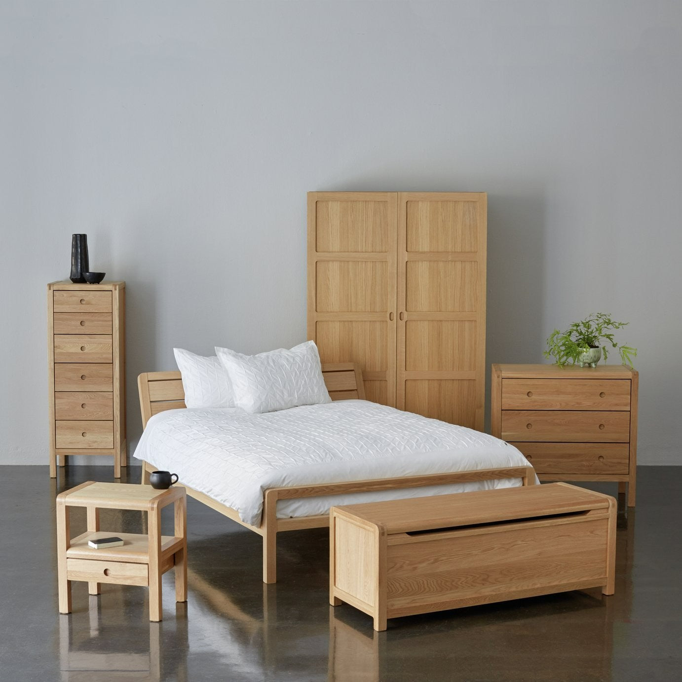 Radius Kingsize Wooden Bed Frame - Oak | Kingsize bed frame